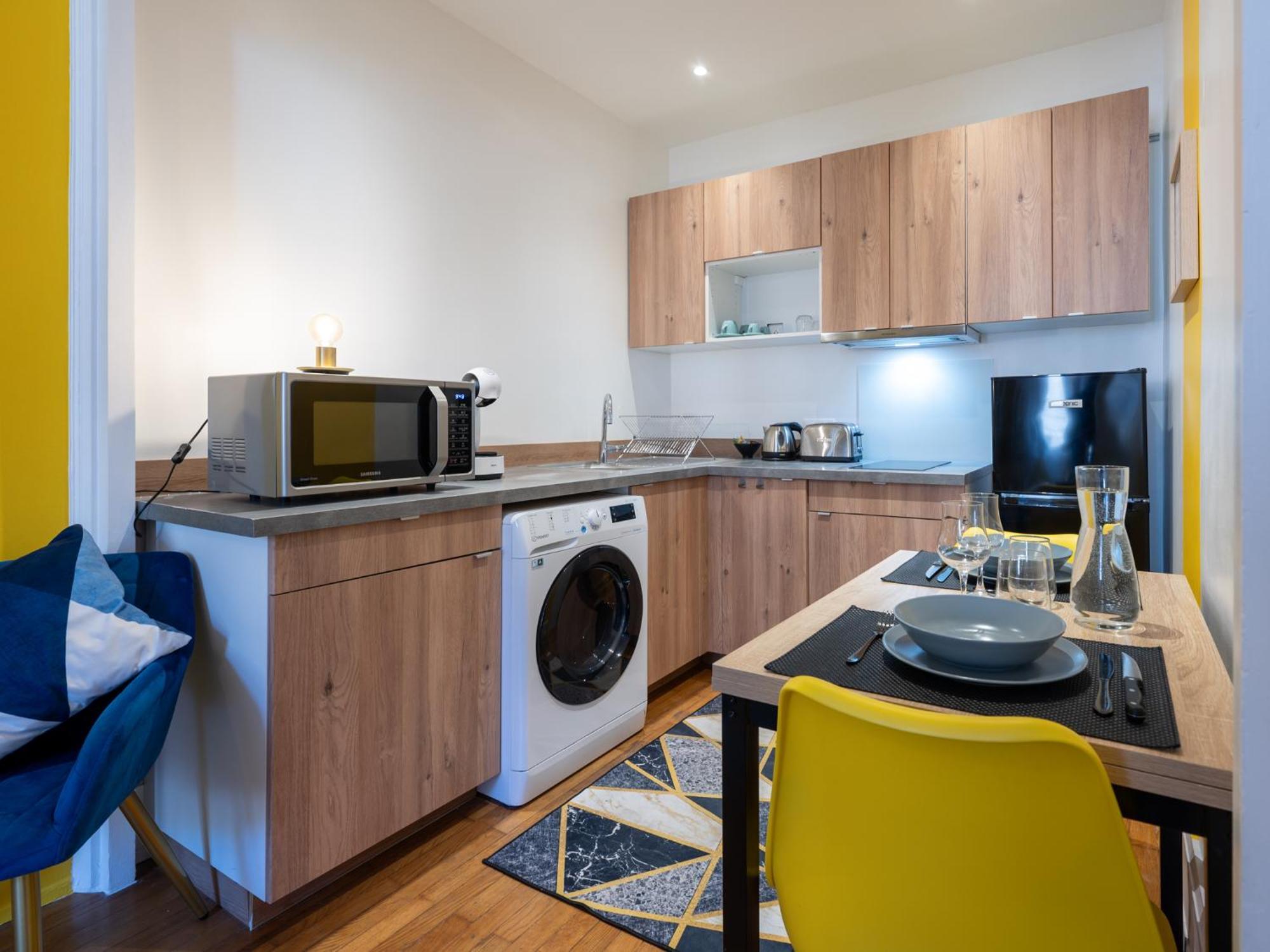 Le Dedieu - Hypercentre Garage Gratuit Wifi Netflix Amazon Prime Villeurbanne Dış mekan fotoğraf